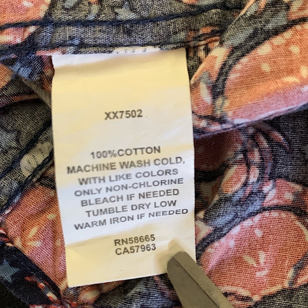 Wallin & Bros. crab seashell short sleeve casual button down shirt - Picture 8 of 11